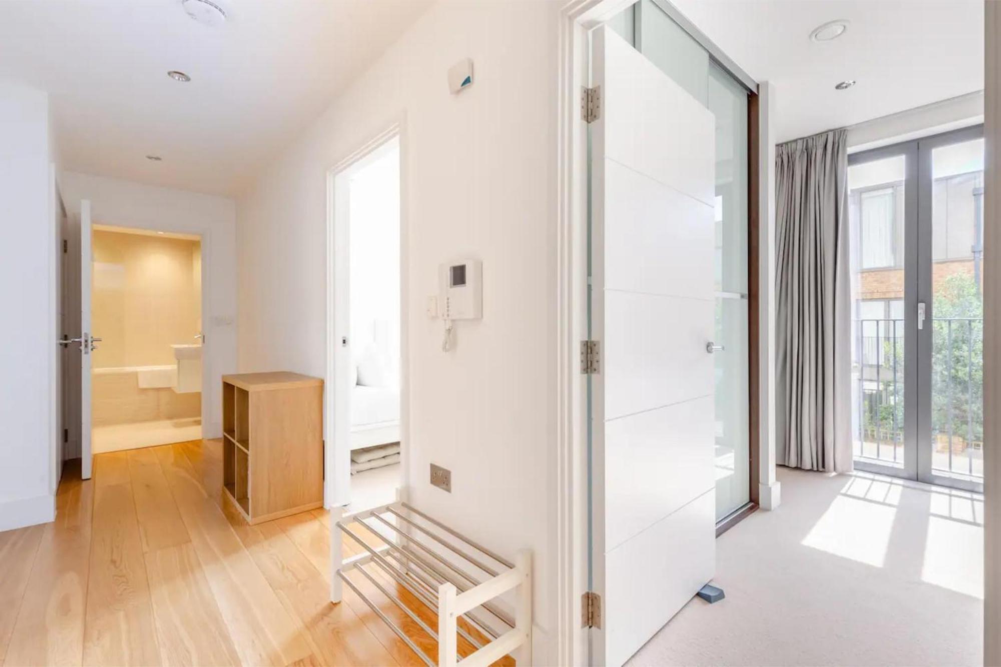 Stylish 2bd Near Notting Hill * Londra